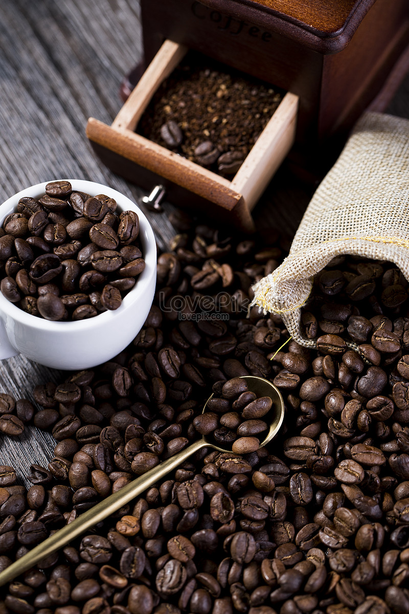 عرض البيت الكبير ( عدد 3 عبوة فليفر 225جرام + عدد 2 عبوة ساده 225جرام + عبوة محوج 225 جرام )